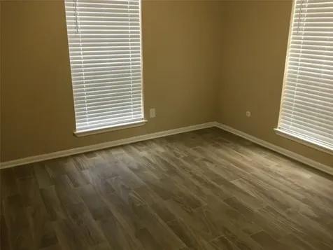 2120 El Paseo Street 1807 Houston TX 77054