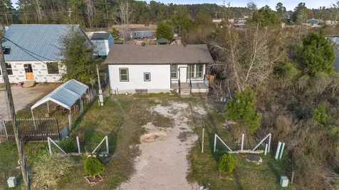 394 Rd 5102 H Cleveland TX 77327