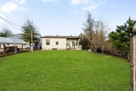 394 Rd 5102 H Cleveland TX 77327