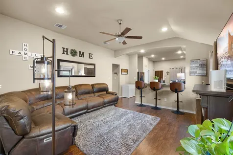 128 Dove Court Navasota TX 77868
