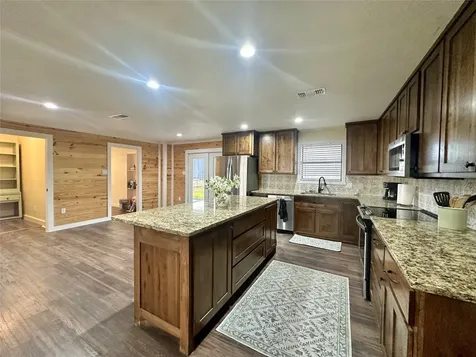 410 Lcr 890 Jewett TX 75846