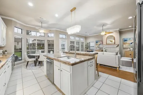 18507 Sandy Cove Nassau Bay TX 77058