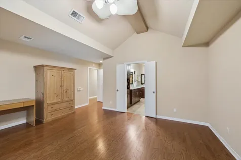 18507 Sandy Cove Nassau Bay TX 77058