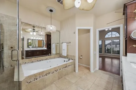 18507 Sandy Cove Nassau Bay TX 77058
