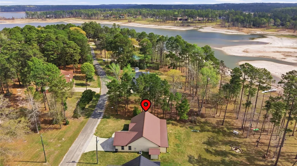 647 Shoreline Drive Brookeland TX 75931
