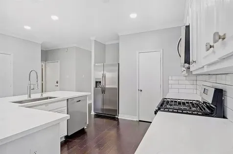 6639 Stonecross Creek Lane Katy TX 77449