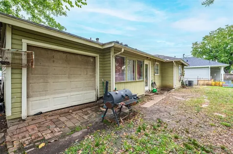 1504 Harris Avenue Pasadena TX 77506