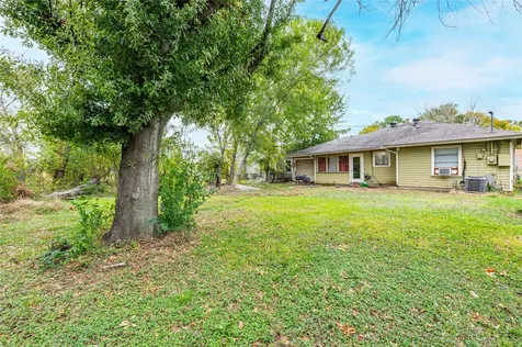 1504 Harris Avenue Pasadena TX 77506
