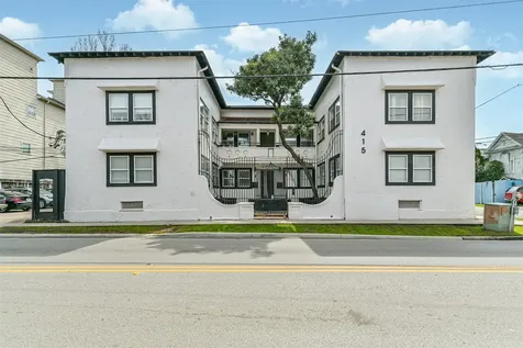 415 Fairview Avenue 3 Houston TX 77006