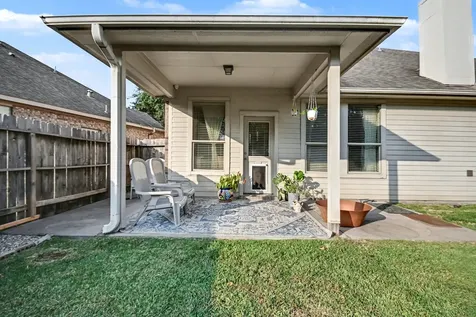 437 Holly Branch Lane League City TX 77565