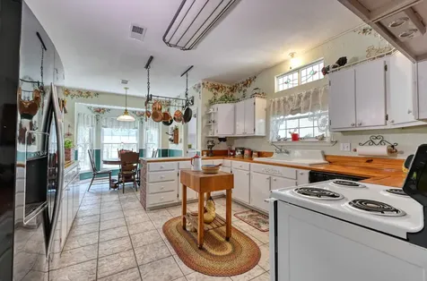 5248 Fm 457 Bay City TX 77414