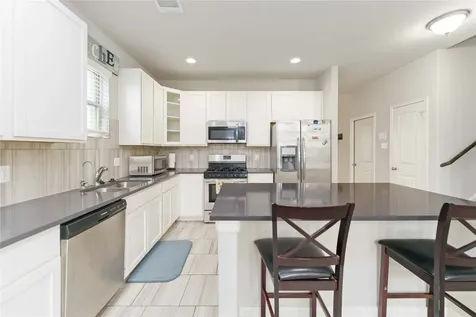 7002 Victorville Drive Rosharon TX 77583