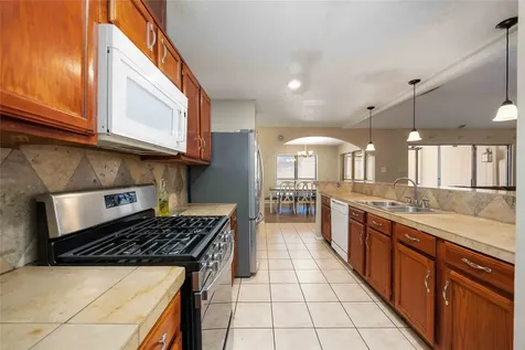 2423 Prides Crossing Road Houston TX 77067