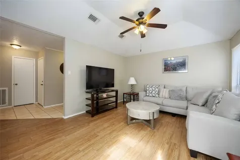 2423 Prides Crossing Road Houston TX 77067