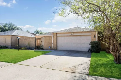 2423 Prides Crossing Road Houston TX 77067