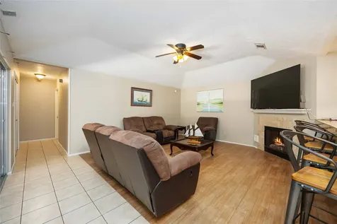 2423 Prides Crossing Road Houston TX 77067