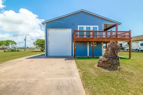 681 Bluewater Sargent TX 77414