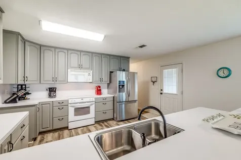 681 Bluewater Sargent TX 77414