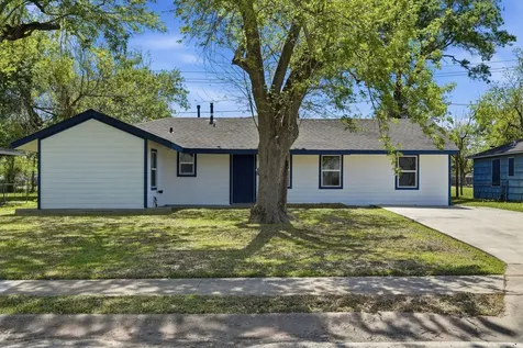 5962 Ridgeway Drive Houston TX 77033