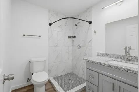 5962 Ridgeway Drive Houston TX 77033