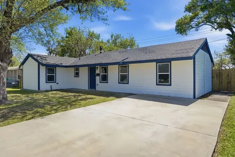 5962 Ridgeway Drive Houston TX 77033