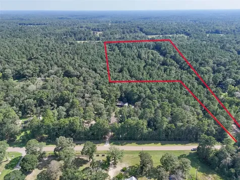 20818 Red Oak Drive Cleveland TX 77328