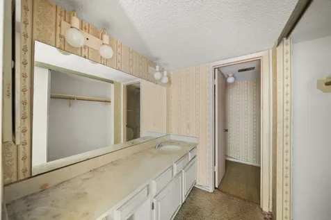 12807 Grand Cross Lane Houston TX 77072