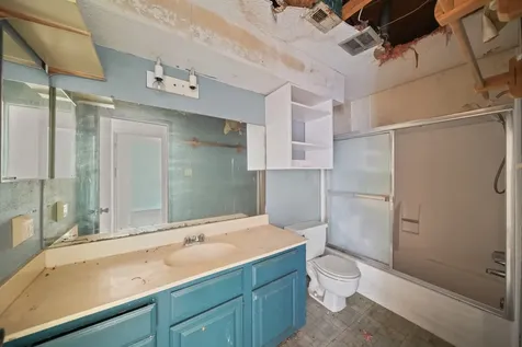 12807 Grand Cross Lane Houston TX 77072