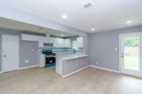 2114 Linden Creek Lane Houston TX 77017