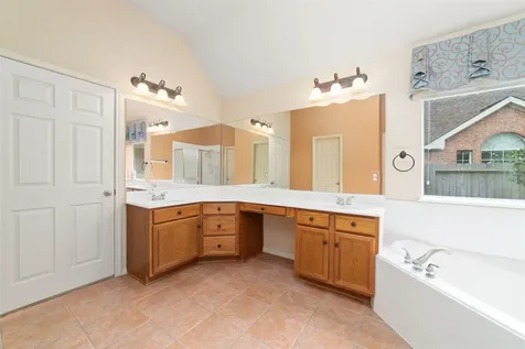 18610 Cascade Timbers Lane Tomball TX 77377