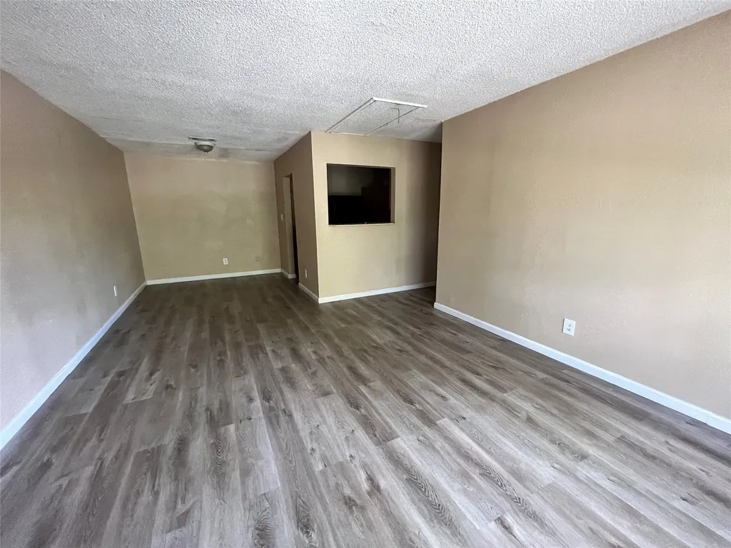 10235 Algiers Road 2 Houston TX 77041