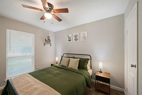 2523 Village Oak Drive Katy TX 77493