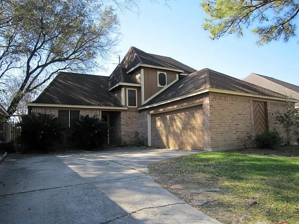 8715 Lawncliff Lane Houston TX 77040