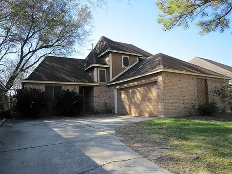 8715 Lawncliff Lane Houston TX 77040