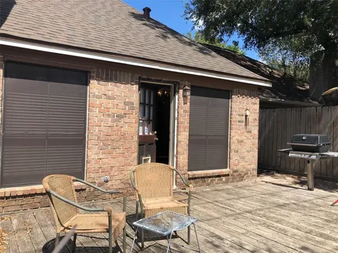 8715 Lawncliff Lane Houston TX 77040