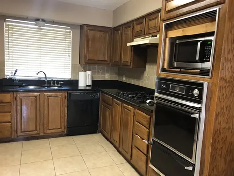 8715 Lawncliff Lane Houston TX 77040