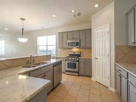 5511 Wild Milberry Drive Katy TX 77494