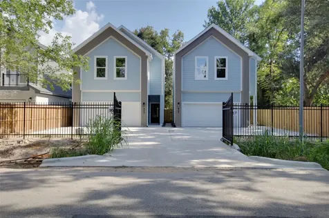 957 Ringold Street Houston TX 77088