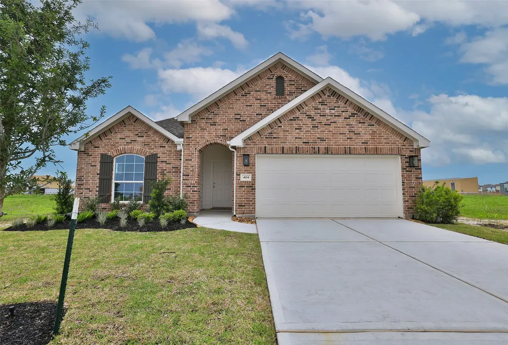 404 Fields Forest Lane Dayton TX 77535
