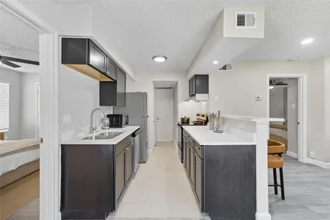 2750 Holly Hall Street 508 Houston TX 77054
