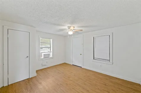 6201 Park Avenue Texas City TX 77591