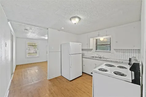 6201 Park Avenue Texas City TX 77591
