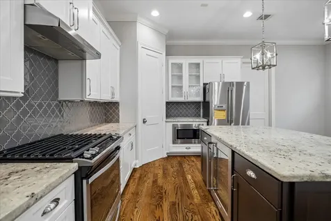 1118 E 24th Street Houston TX 77009