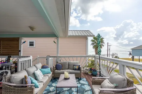 2414 Avenue P San Leon TX 77539