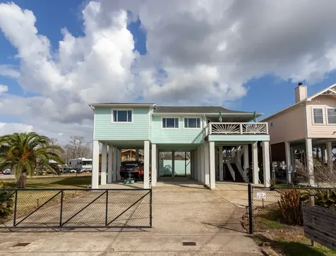 2414 Avenue P San Leon TX 77539