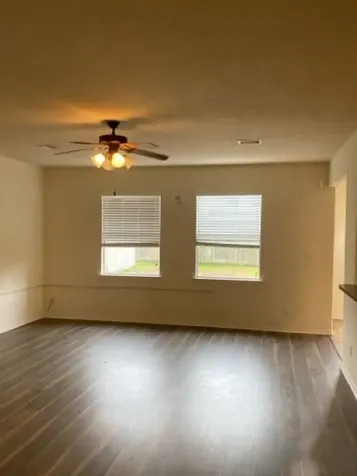 5010 Creekside Avenue Baytown TX 77523