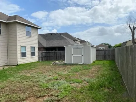 5010 Creekside Avenue Baytown TX 77523