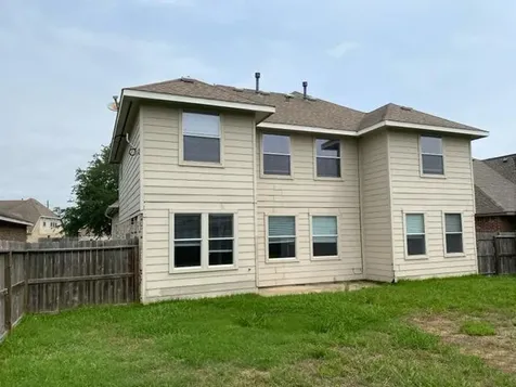 5010 Creekside Avenue Baytown TX 77523