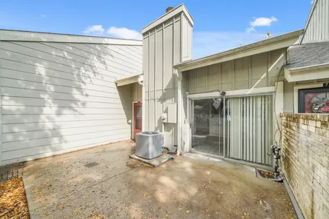 7119 Brendam Lane Houston TX 77072
