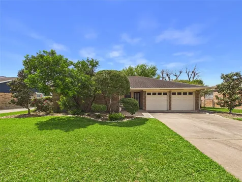 814 James Street Deer Park TX 77536